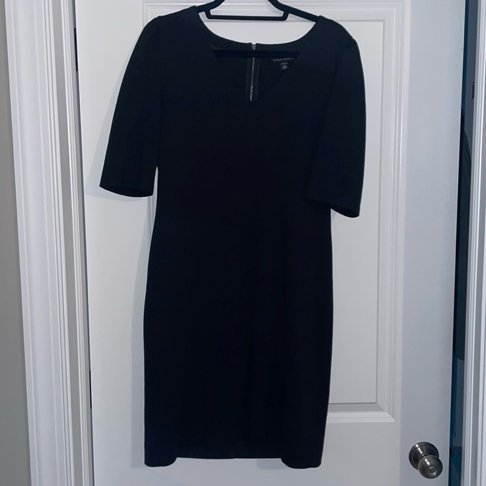 Banana Republic Sheath Dress Back Zip Black Sz 12 Cocktail Work Holiday Classic